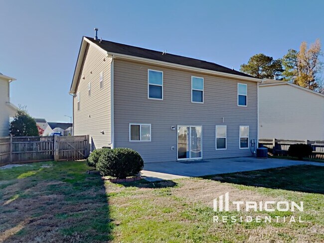 Building Photo - 114 Yarmouth Dr