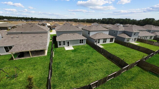 Building Photo - 9658 Caney Trails Rd