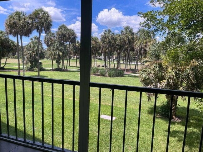 Building Photo - 2460 Deer Creek Country Club Blvd