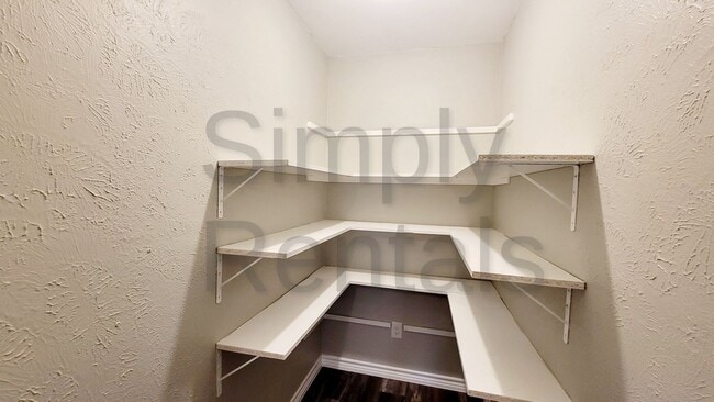 Building Photo - 2602 Bliss St