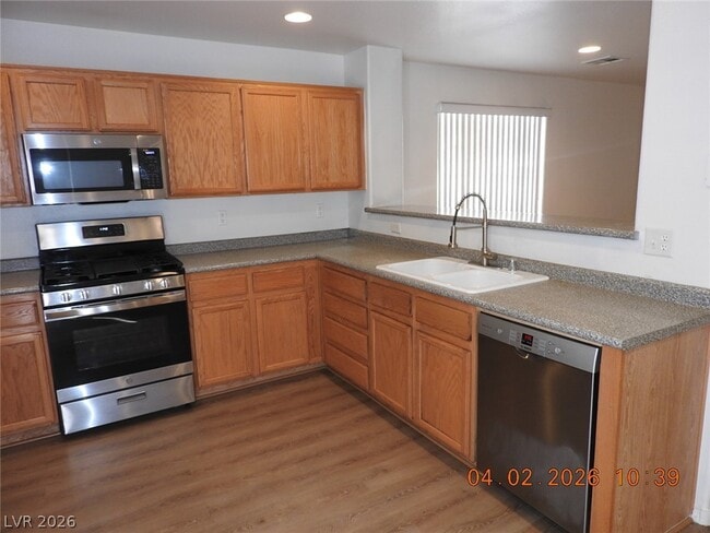 Building Photo - 906 Valetta Flat Ave