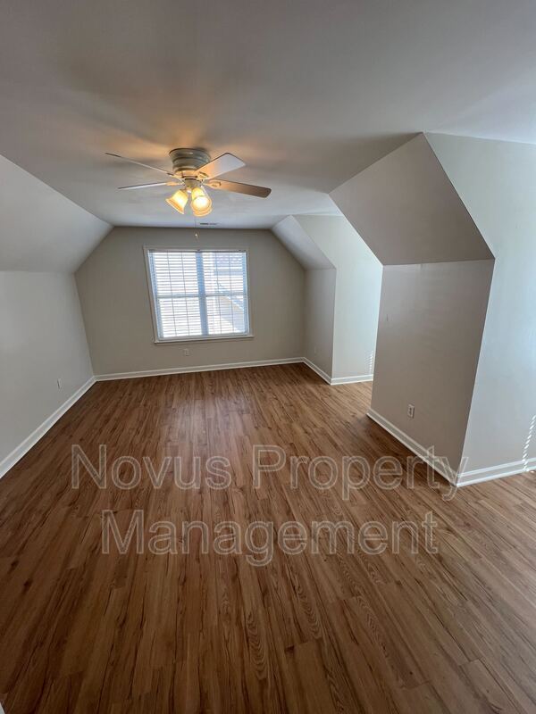 Building Photo - 106 Turtle Pointe Dr