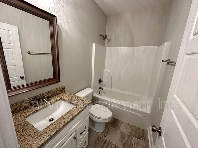 Building Photo - 107 Lasso Drive