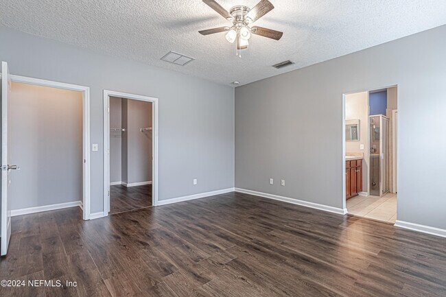 Building Photo - 3174 Hidden Meadows Ct