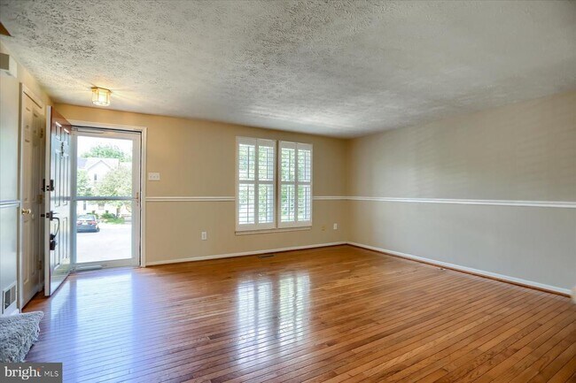Building Photo - 437 Ashton Ln