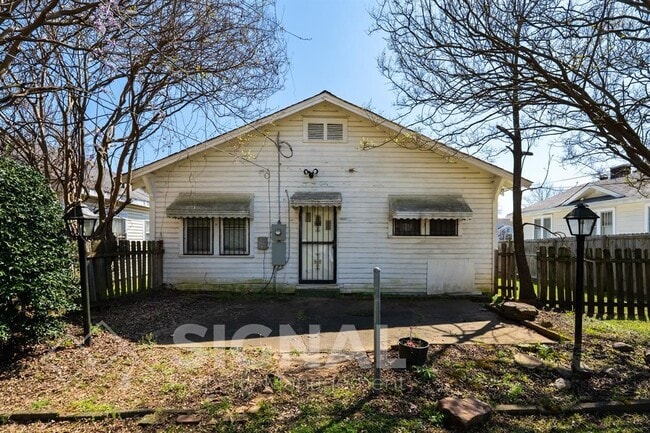 Building Photo - 1618 51st St W