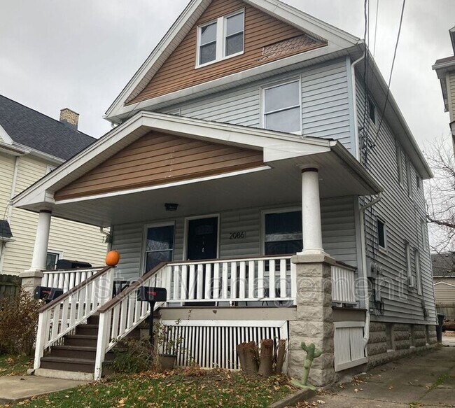 Building Photo - 2086 W 104th St