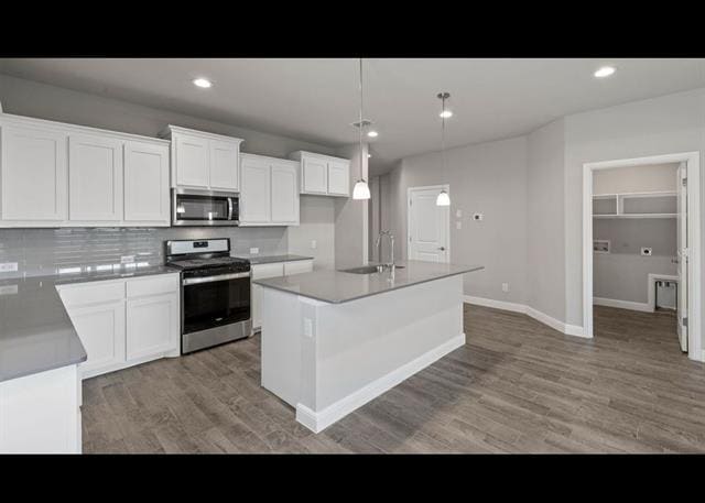 Building Photo - 2320 Monoceros Dr