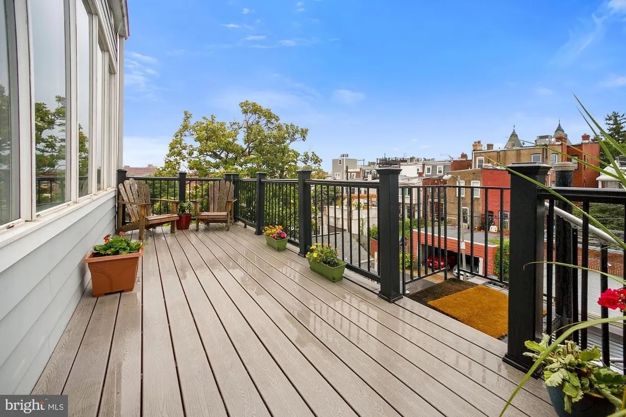 Building Photo - 1230 Fairmont St NW