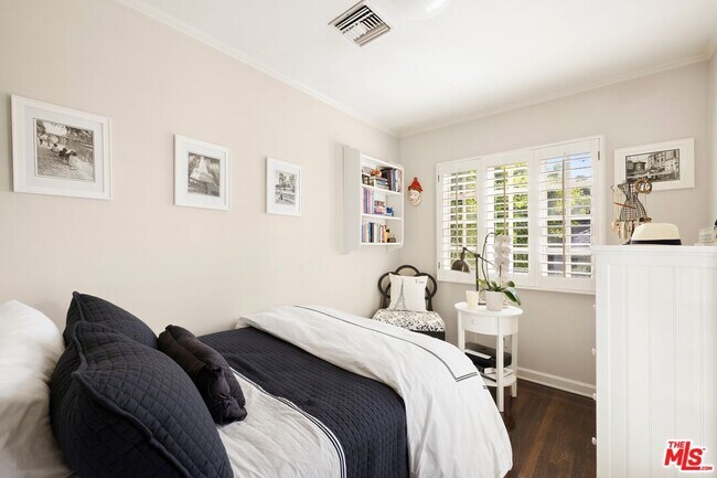 Building Photo - 2818 Washington Ave