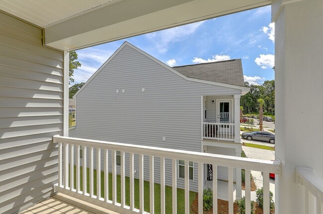 Building Photo - Shady Oaks Subdivision!