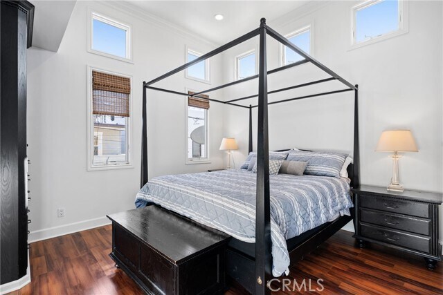 Building Photo - 426 Narcissus Ave