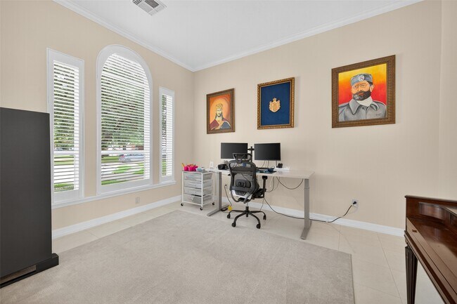 Building Photo - 7203 Thornmeadow Ln
