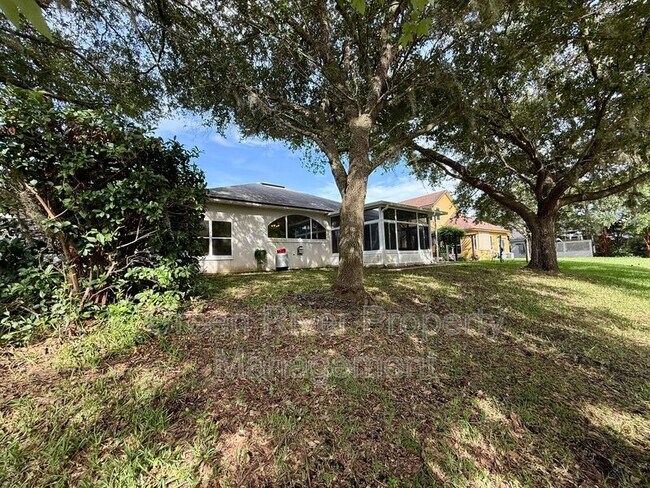 Building Photo - 8716 Canopy Oaks Dr