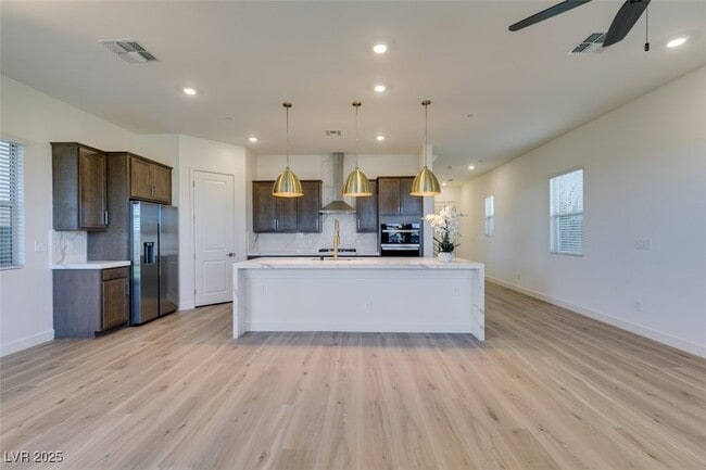 Building Photo - 568 Clover Bar Ln