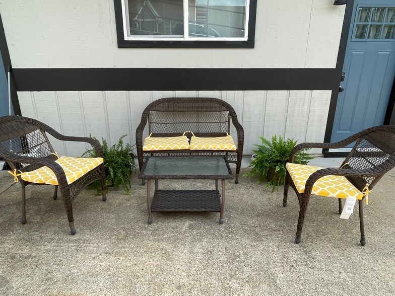 Outside patio area - 475 S Hickory St