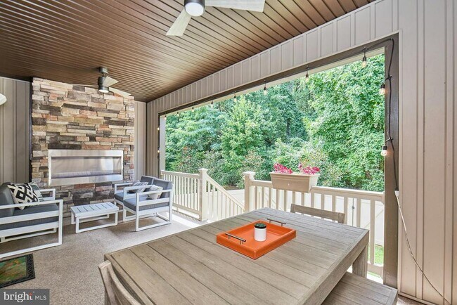 Building Photo - 3060 Wild Blue Indigo Ct