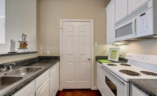 Building Photo - 3 bedroom in Frisco TX 75034