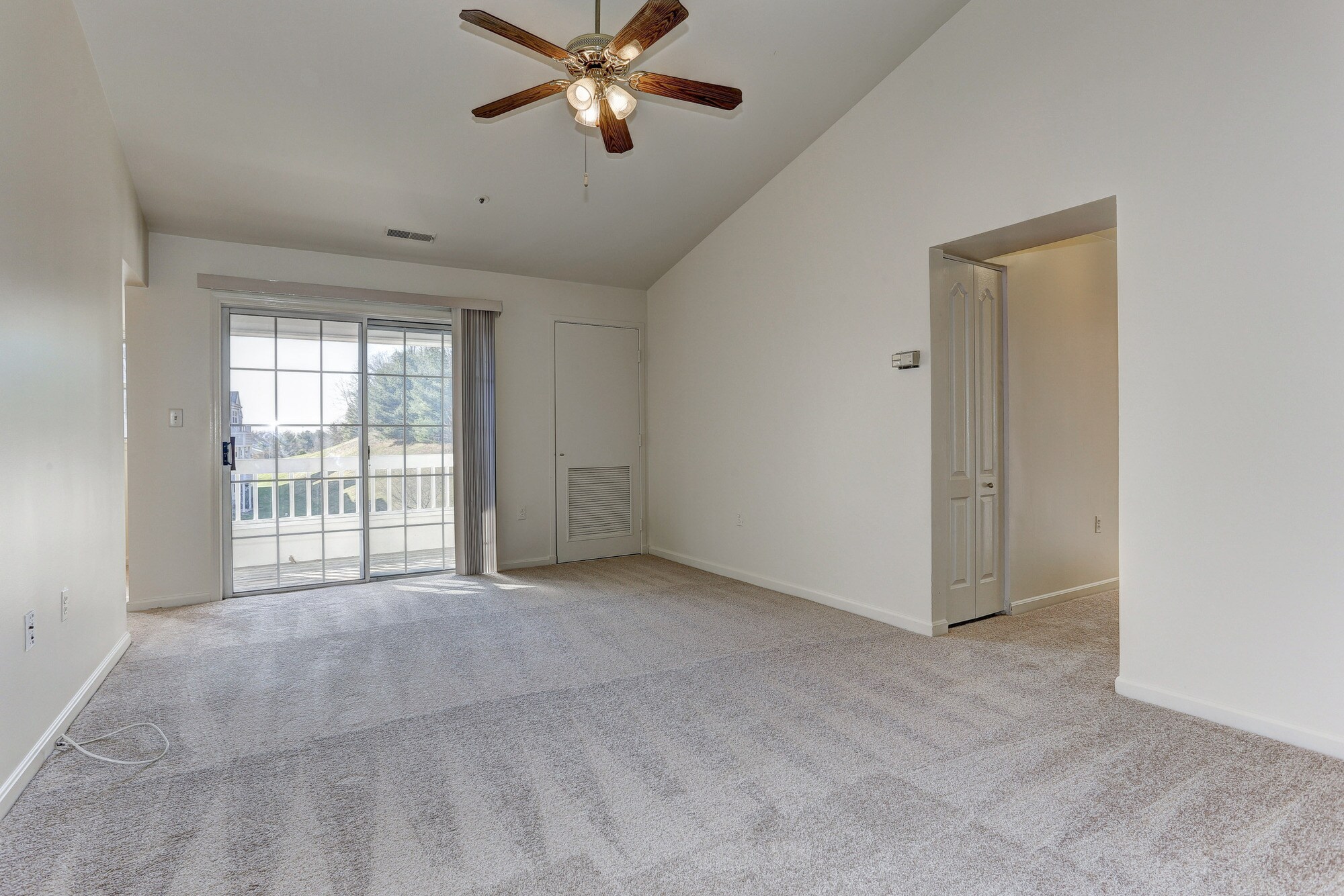 Living Room - 8384 Montgomery Run Rd