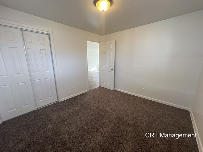 Building Photo - Osceola569