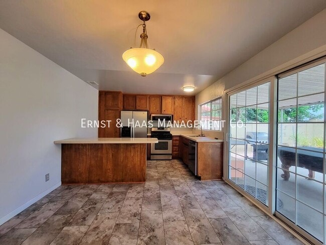 Building Photo - 10751 Andy St