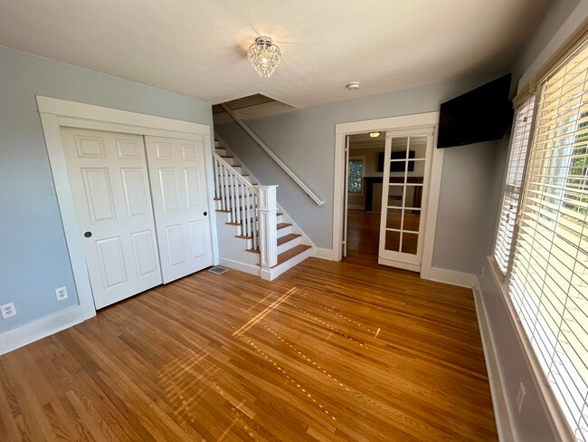 Building Photo - 13733 Franklin St