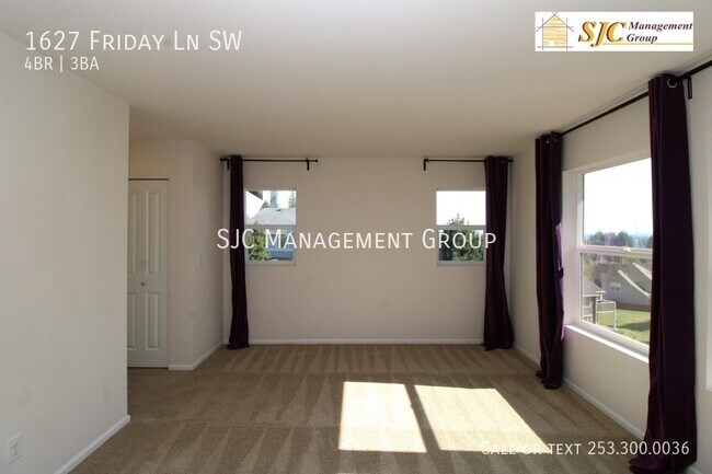 Building Photo - 1627 Friday Ln SW