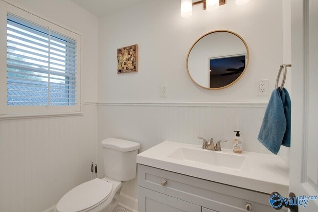 Building Photo - 805 Rison Ave NE