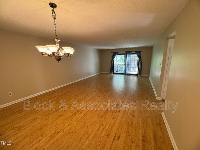 Building Photo - 5112 Flint Ridge Pl