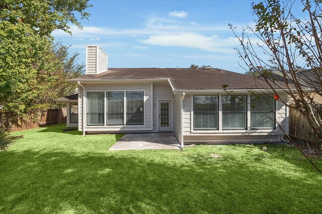 Building Photo - 3102 Great Lakes Ave