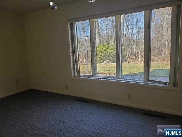 Building Photo - 27 Ridge Rd