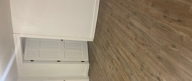 Building Photo - 4919 W Wabansia Ave