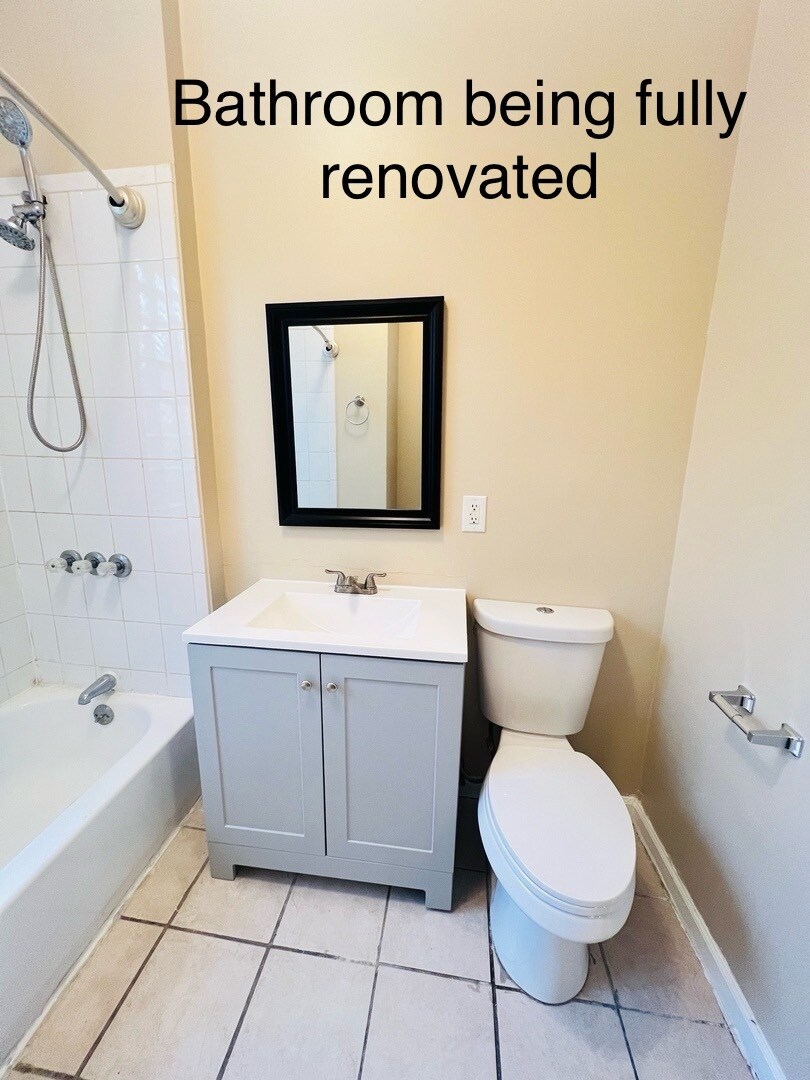 Bathroom - 7615 S Emerald Ave