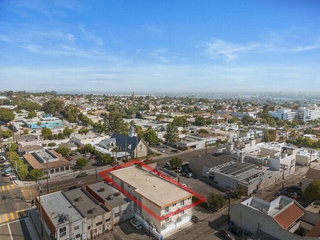 Building Photo - Stylish 1-Bedroom Apartment with Private B...