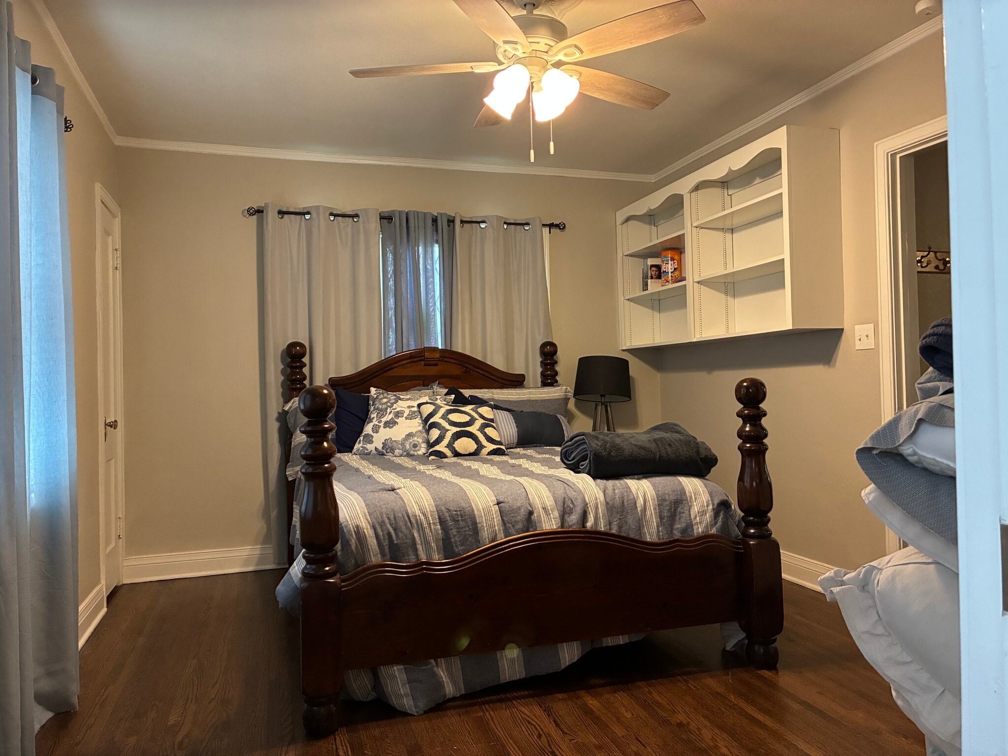 Building Photo - 1715 S College Ave