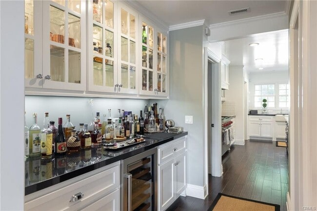 Building Photo - 5433 Castle Knoll Rd