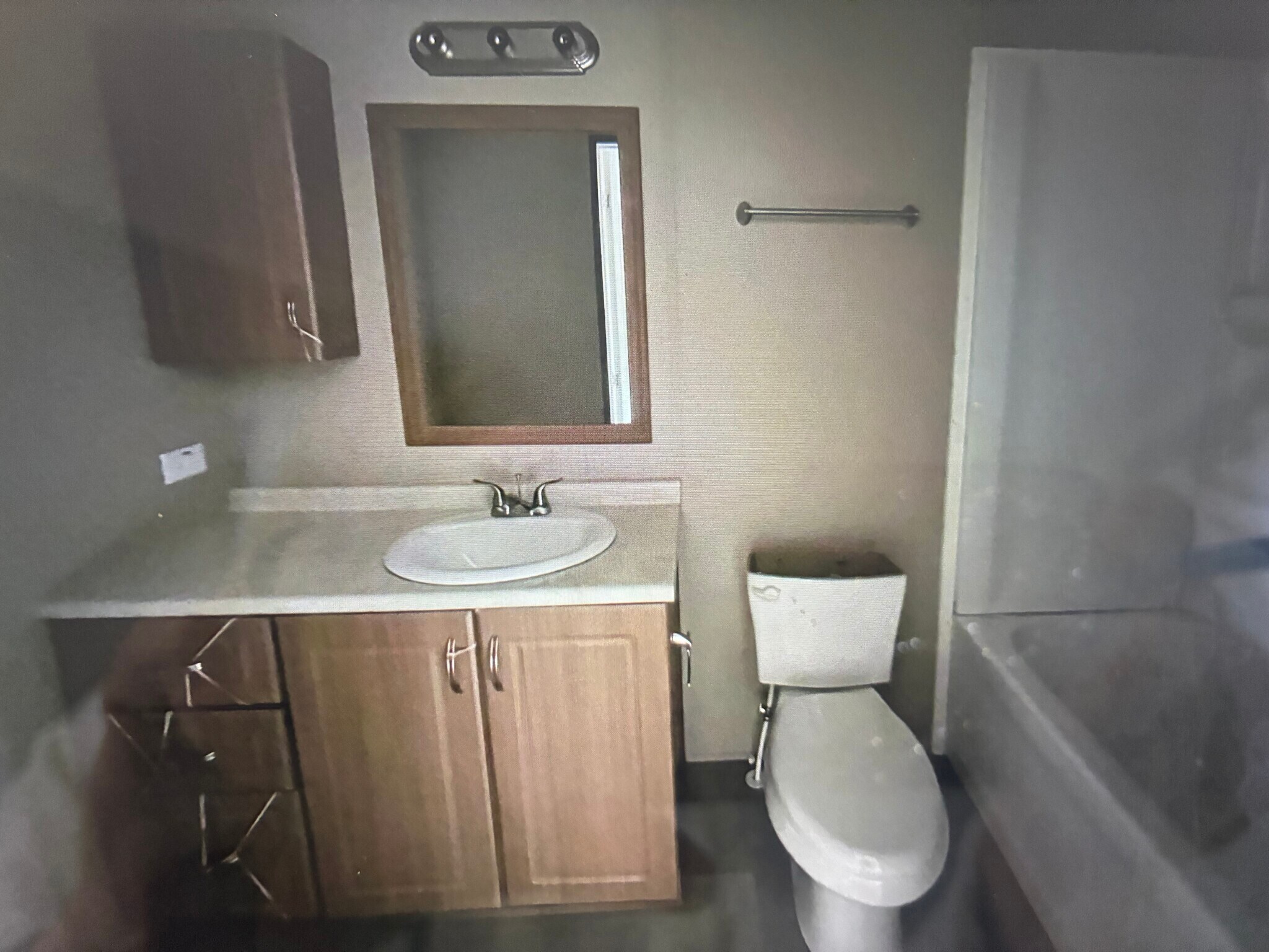 Building Photo - 3000 John Harden Dr