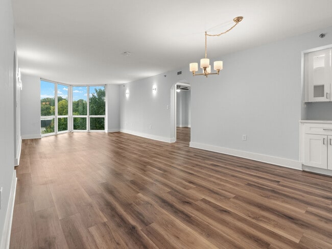 Building Photo - 2870 Pharr Ct S Northwest