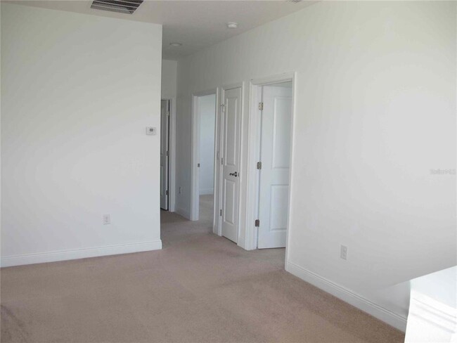 Building Photo - 7154 Desert Mandarin St