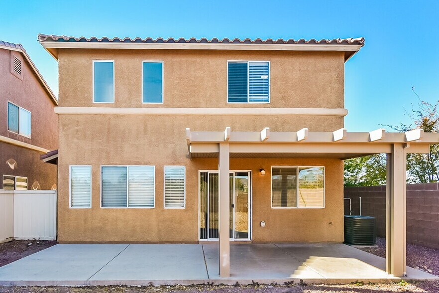 Building Photo - 998 Alfonso Ave