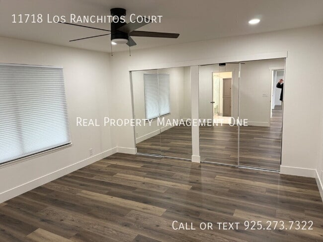 Building Photo - 11718 Los Ranchitos Ct