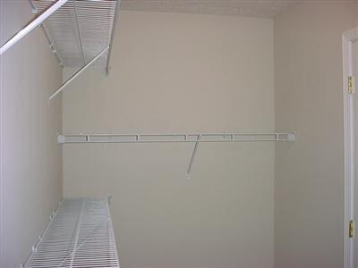 Building Photo - 2060 Rose Bay Rd