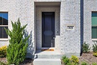 Building Photo - 2828 Chisos Red Rd