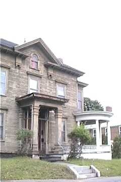 Building Photo - 102 Prospect St