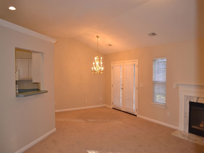 Building Photo - 116 Laurel Meadows Pkwy