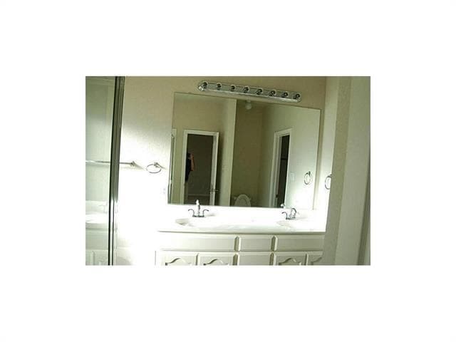 Building Photo - 5017 Bedfordshire Dr