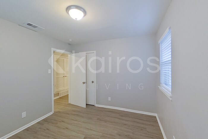 Building Photo - 3609 Grady St