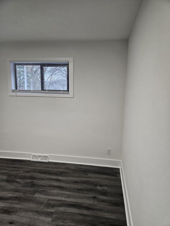 Building Photo - 2028 S 81st St