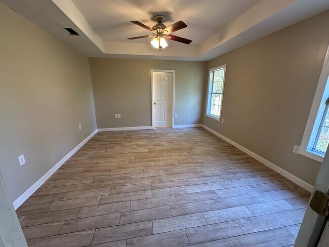 Primary bedroom - 5 Laudeac Ct