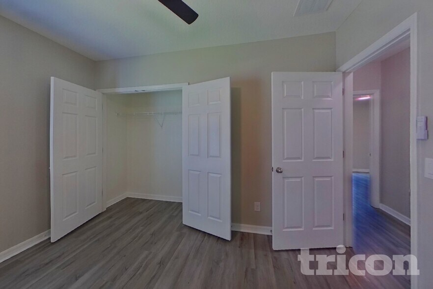 Building Photo - 3720 Briarwood Estates Cir